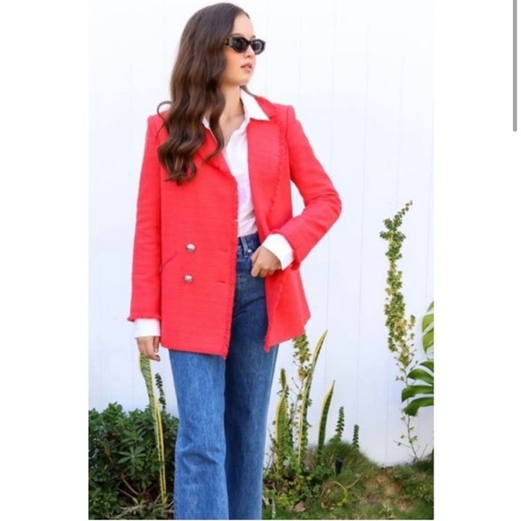 VERONICA BEARD | Nayeli Dickey Blazer Jacket
Tweed Cotton Blend Watermelon Coral - Picture 2 of 10